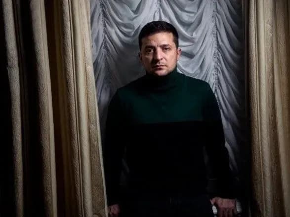 Щоденні медогляди і скасовані поїздки: Зеленський переходить на особливий режим роботи