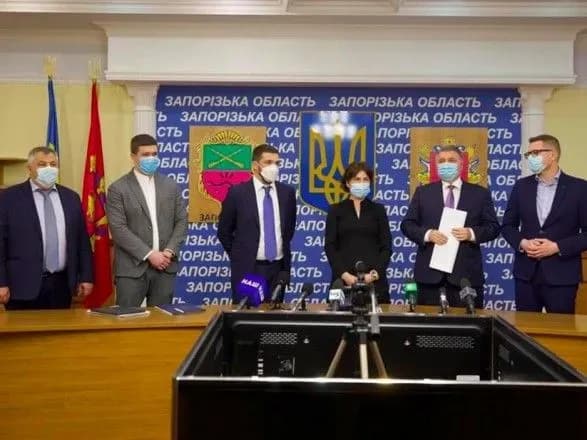 Правоохоронні органи робитимуть наступ на організовану злочинність на Запоріжжі – Аваков