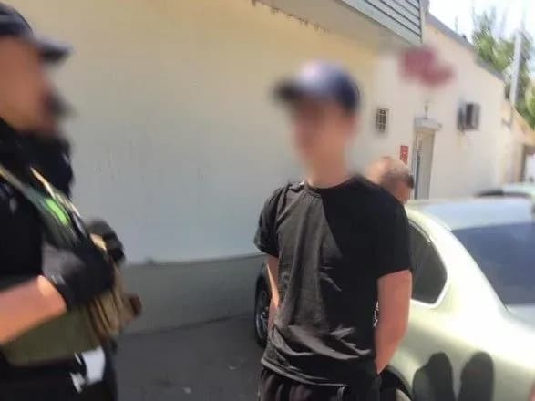 Херсонца задержали после заказа убийства у экс-бойца ООС