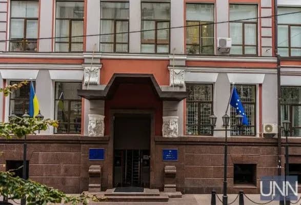 Обжаловать регистрационные действия можно двумя способами - Минюст