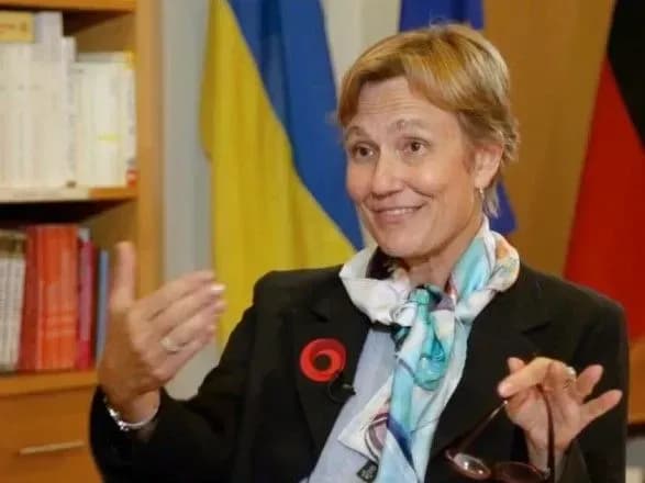 Німеччина сприятиме залученню України до зусиль ЄС із пошуку вакцини від COVID-19