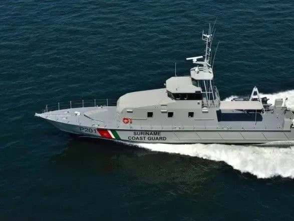 Шмигаль анонсував закупівлю 20 французьких патрульних катерів для українських прикордонників