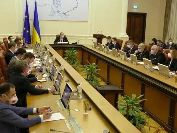 Правительство сегодня планирует выделить средства для семей военных, погибших в АТО