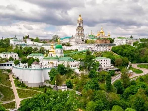 У Києві "коронавірусний антирекорд" - близько 200 випадків за добу, загалом - понад 8100