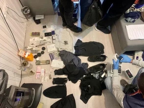 Підпал автівки журналістів у Броварах: поліцейські затримали підозрюваного