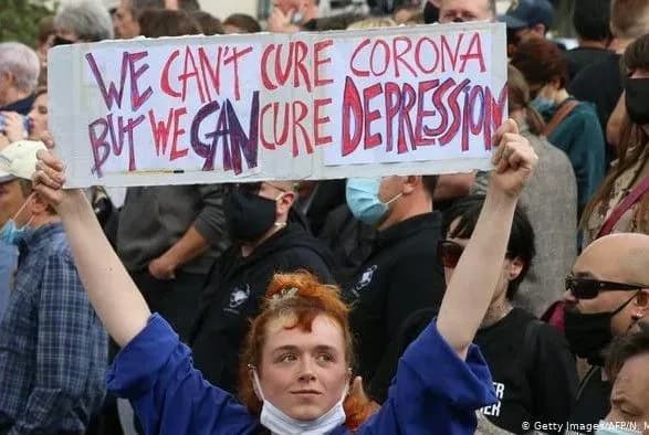 COVID-19: У Брюсселі розігнали мітинг проти обмежувальних заходів