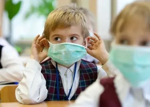 Не стоит полностью переходить на онлайн обучение - Бабак