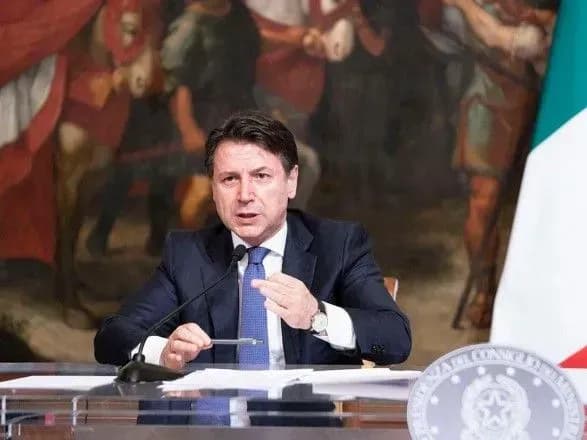 Прем'єр Італії повідомив, що Путін пообіцяв створити комісію щодо отруєння Навального