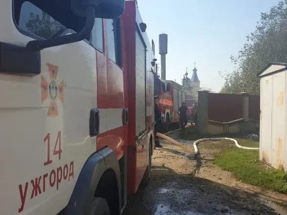 На Закарпатті горів готельний комплекс