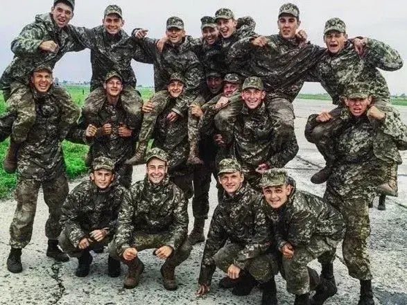 Стали известны имена всех погибших военнослужащих в авиакатастрофе под Харьковом