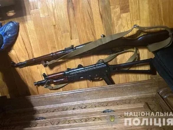 У Черкасах затримали рекетирів, які вимагалі гроші у підприємців та торговців на ринках