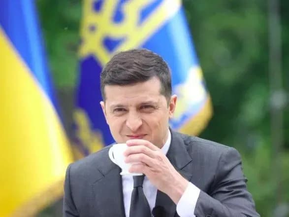 Зеленський: не може бути жодних суперечок із Польщею, окрім однієї