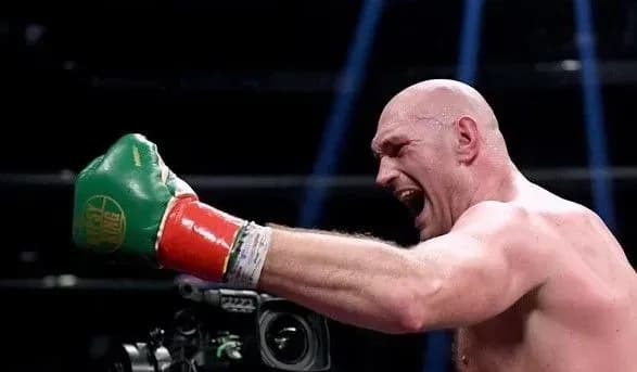 Чемпіон світу Ф’юрі зробив прогноз на бій Ломаченко — Лопес