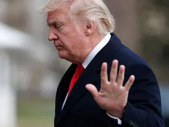 Трамп перервав запис інтерв'ю, заявивши, що матеріалу вже досить