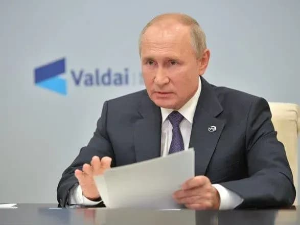 Путін про "очікування розвалу Росії": нас турбує тільки те, як би не застудитися на ваших похоронах