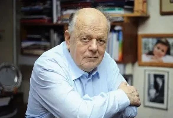 Росія намагається поглинути Україну і Білорусь задля відновлення імперії - Шушкевич