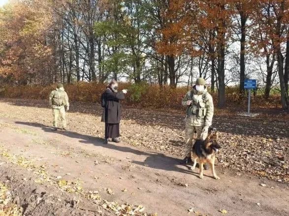 На Сумщині священнослужителя оштрафували за намагання незаконно проникнути до Росії