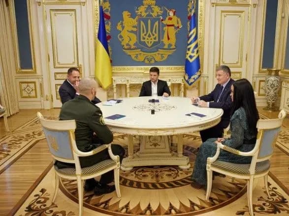 Зеленський - Марківу: круто, що у нас такі бійці