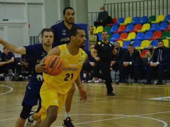 Заключний поєдинок року в Суперлізі: “Тернопіль” завдав поразки “Будівельнику”