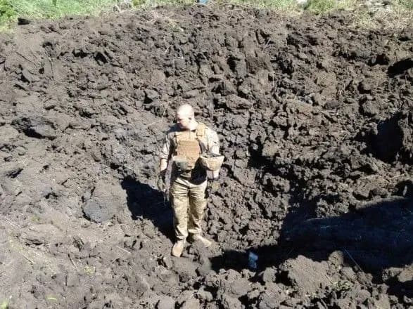 Матіос: право на війні повинно бути у погонах і в формі, а не в “туфельках”