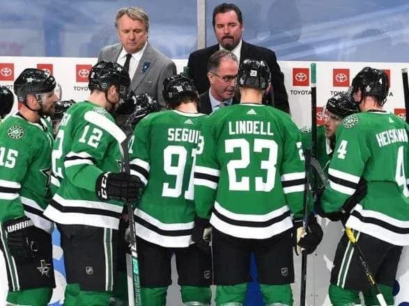 НХЛ заявила про спалах коронавірусу в одному з клубів