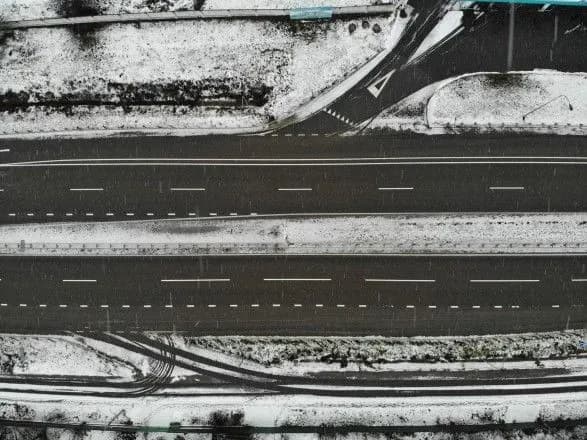 Водіям повідомили про стан проїзду дорогами по Україні