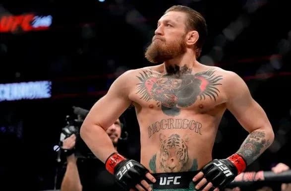 UFC: Макгрегор проиграл, но обещал вернуться