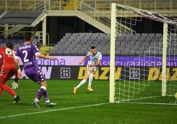 "Інтер" завдав поразки "Фіорентині" та вийшов у лідери Серії А