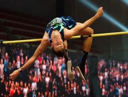 Українець з олімпійським нормативом став призером змагань зі стрибків у висоту у Польщі