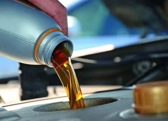 Британія створить екологічно чистий автомобільний бензин