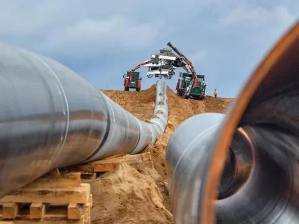 “Зеленые” Германии обещают остановить “Северный поток-2” после выборов из-за Украины