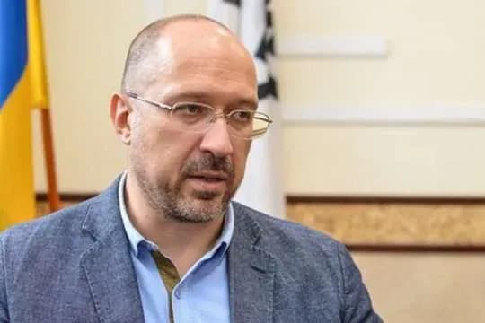 Шмигаль повідомив, що Україна підписала угоди з шістьма виробниками вакцини від COVID-19