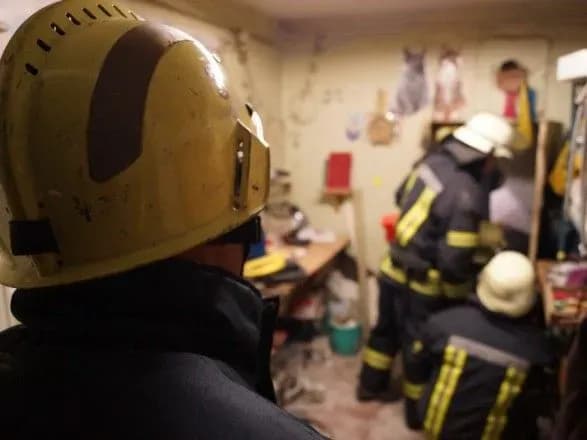У Запоріжжі обвалилося перекриття між поверхами у будівлі, є постраждалий