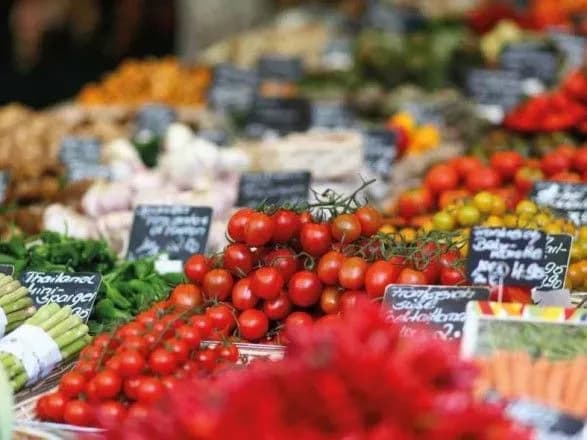 Зростання цін трішки збавило темпи: які продукти подорожчали за місяць