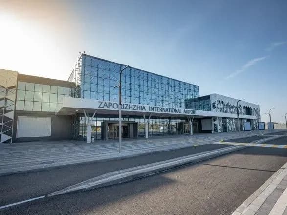 Дві жінки побилися у літаку з Анталії до Запоріжжя: поліція завела справу