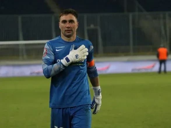 Восемь футболистов покинули состав "Александрии"