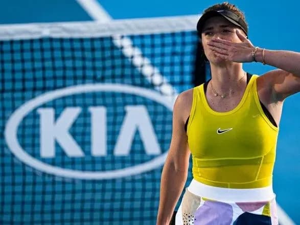 Теніс: Світоліна вилетіла с третього кола Roland Garros