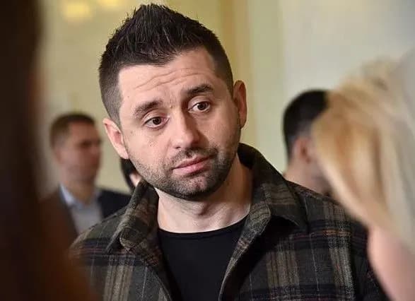 Арахамія спростував інформацію про відставку Малюськи та Тарана