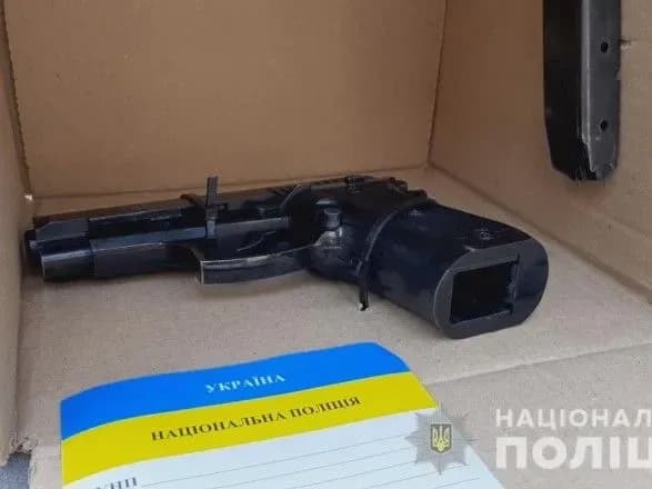 В Одесі молодики грабували юнаків, звинувачуючи у стосунках з сестрою одного з нападників