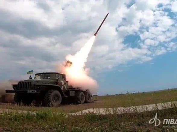 ЗСУ провели випробування нового реактивного снаряду “Тайфун-1”
