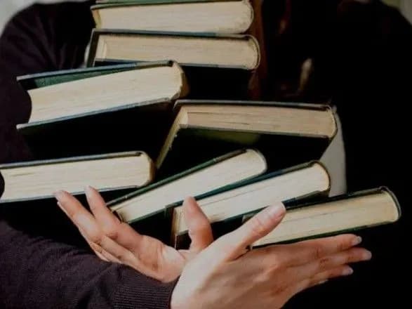 З початку року понад 420 разів забороняли ввозити книги з РФ до України