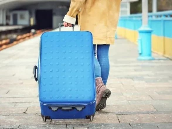 Експерт: понад 60% українців у Польщі працюють легально, у Німеччині - близько 10%