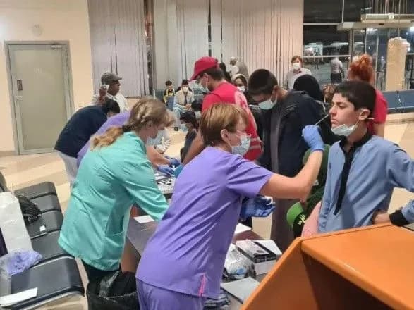 Евакуйованих з Кабулу осіб в Борисполі протестували на коронавірус: результати