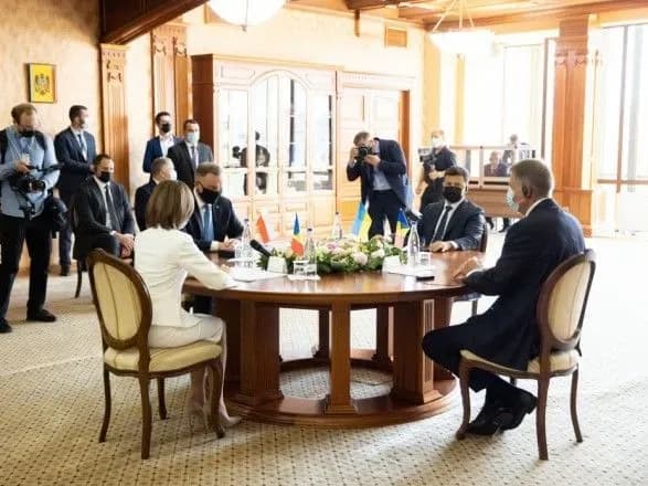 Украина выступает за усиление присутствия в регионе Черного моря сил и средств НАТО - Зеленский