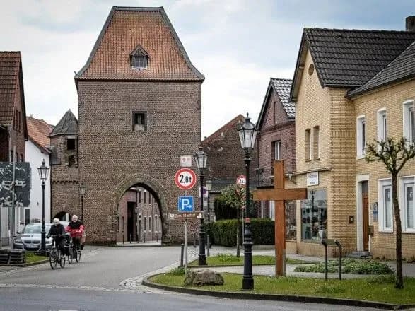 Исследование: причиной вспышки COVID-19 в одном из регионов Германии могла стать плохая вентиляция помещений во время карнавала