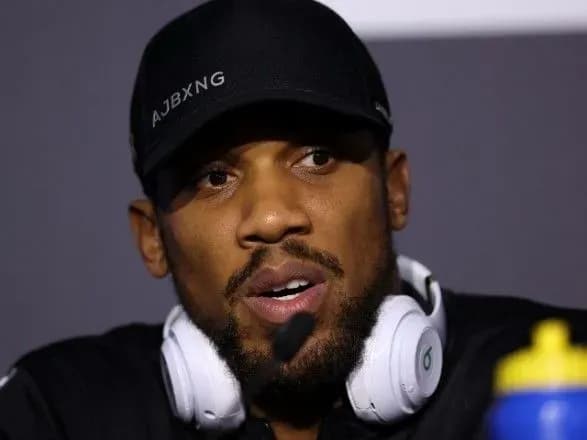 Бокс: чемпіон світу Джошуа повідомив про бажаний вік для завершення кар'єри