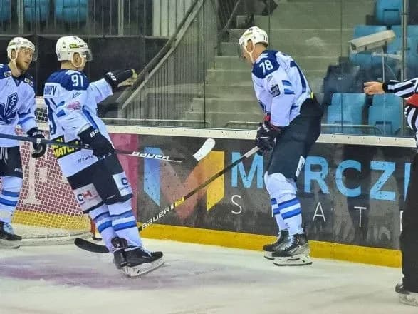 ХК "Сокол" одержал победу над фаворитом группы Континентального Кубка