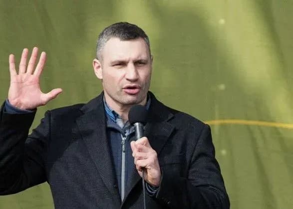 Кличко вибачився за свого заступника Поворозника, який підвищив вартість проїзду в метро