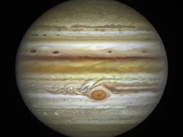 Телескоп Hubble завершив тур зовнішньою Сонячною системою: що показав