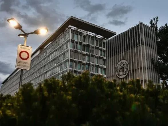 У ВООЗ припускають, що до березня у Європі від COVID-19 можуть померти ще до 500 тисяч осіб